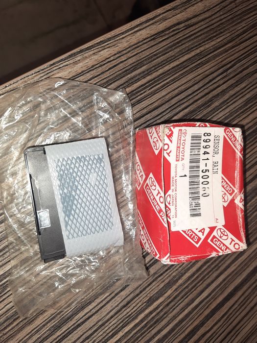 Toyota/Lexus датчик дождя 8994150080