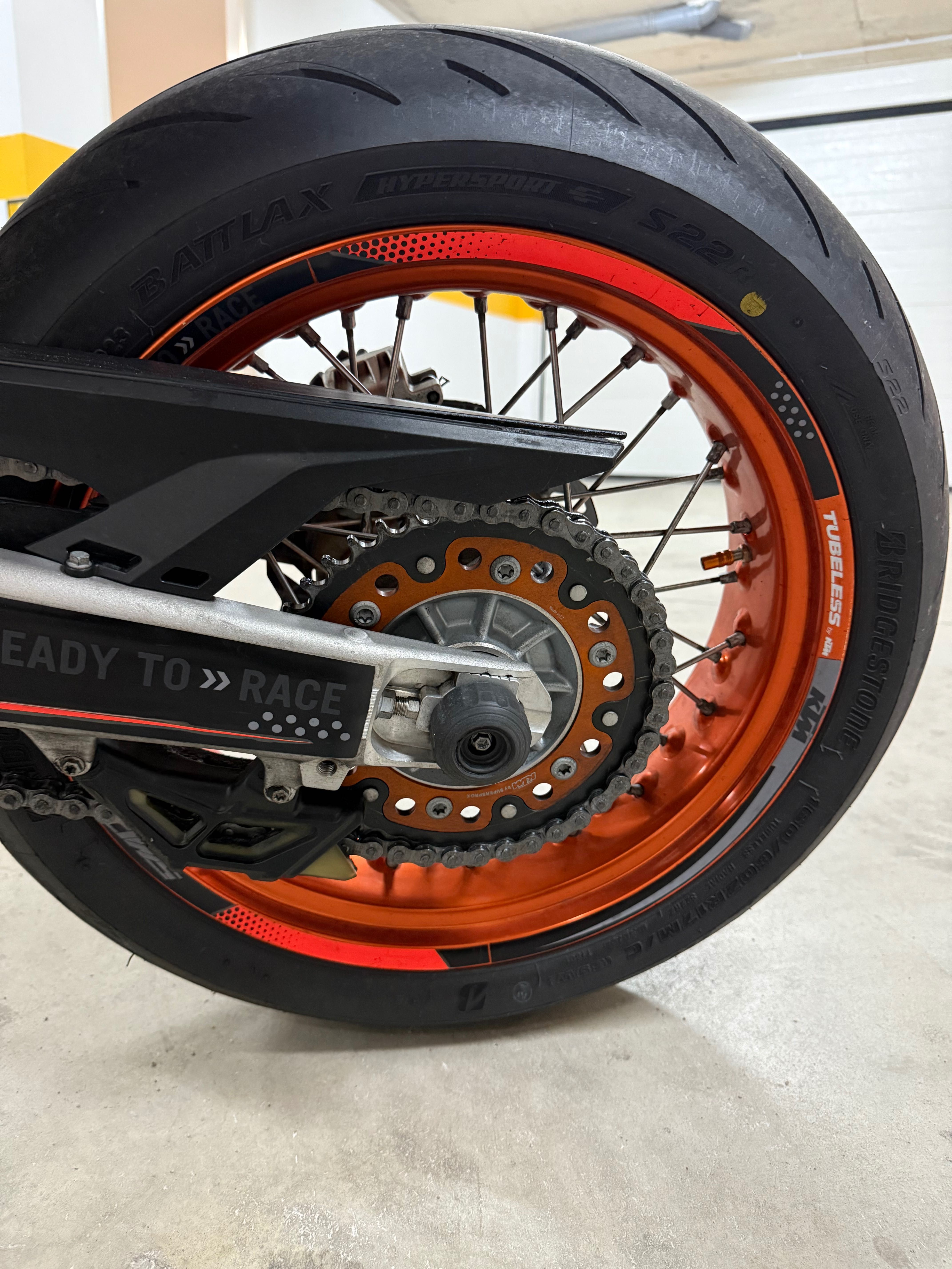 Ktm 690 R super motard