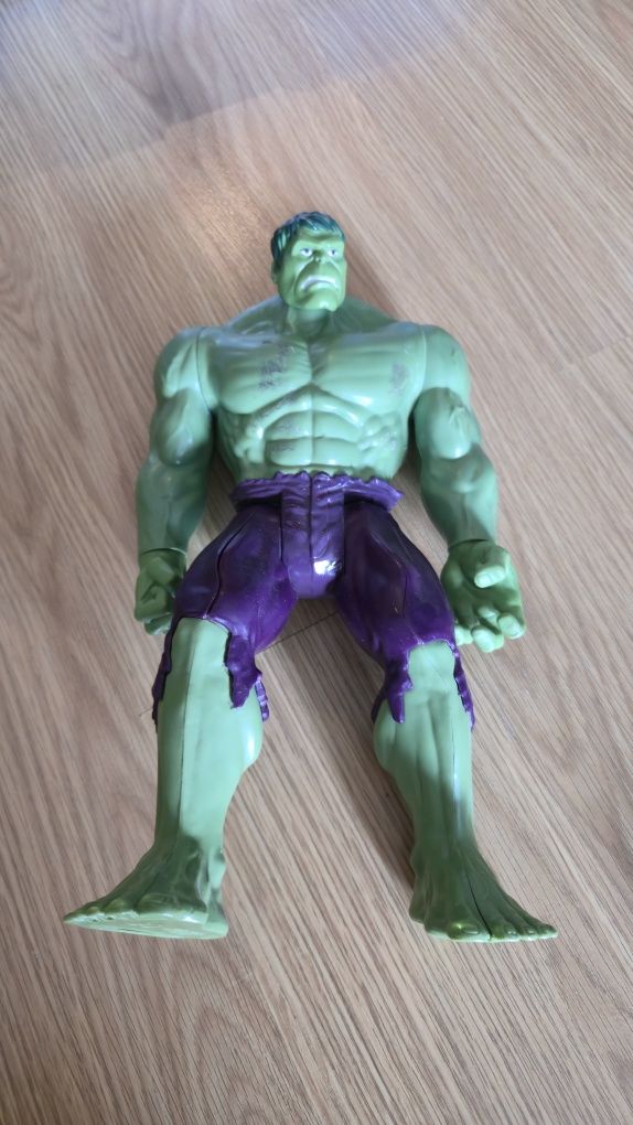 Boneco articulado Hulk