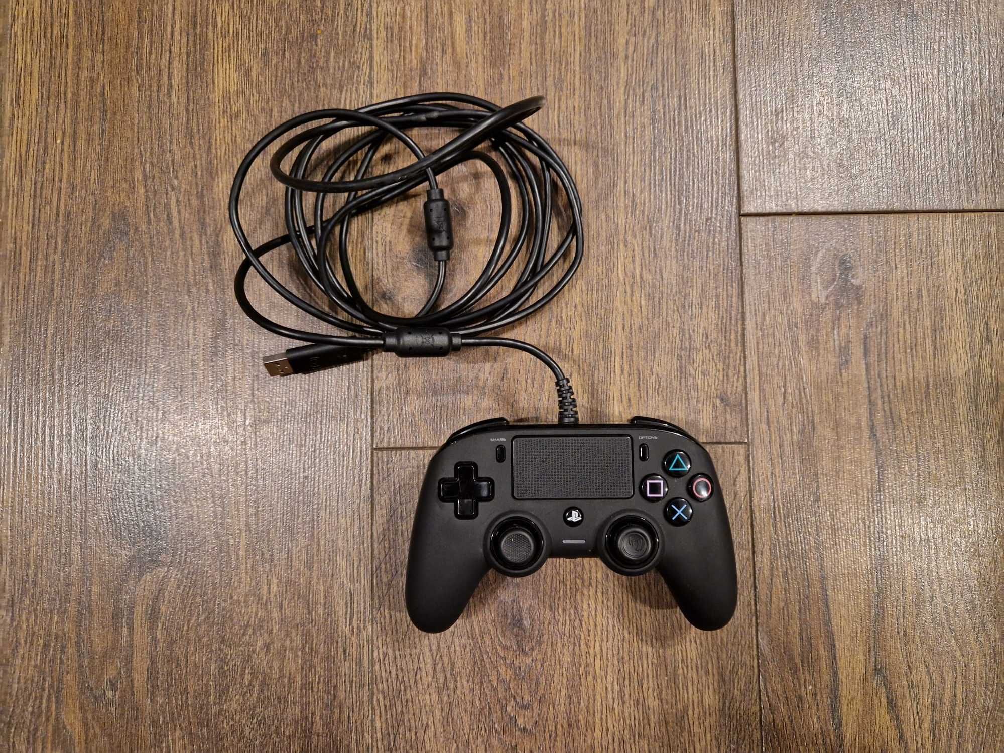 Czarny pad Nacon Wired Compact Controller – do PS4 i PC