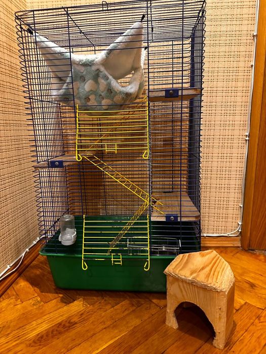Клетка для шиншил большая б/у