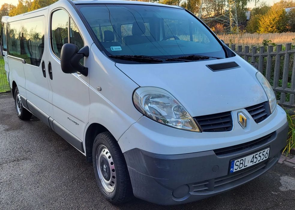 Renault Trafic  Passenger mikrobus 8 osób