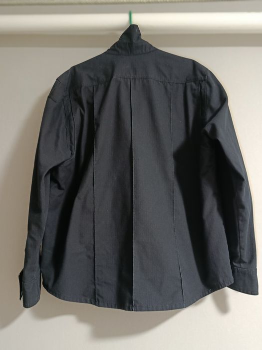 Продам мужскую рубашку.