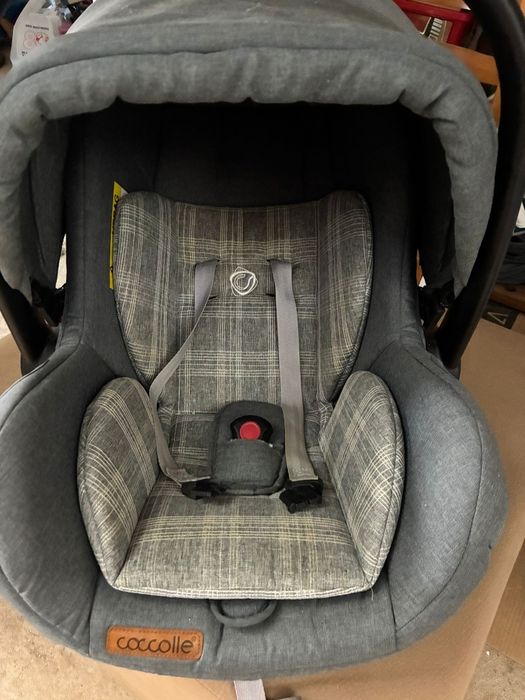 Carrinho de bebe trio