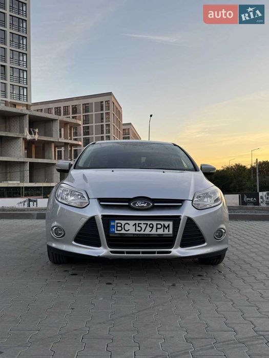 Ford Focus 2013 hatchback