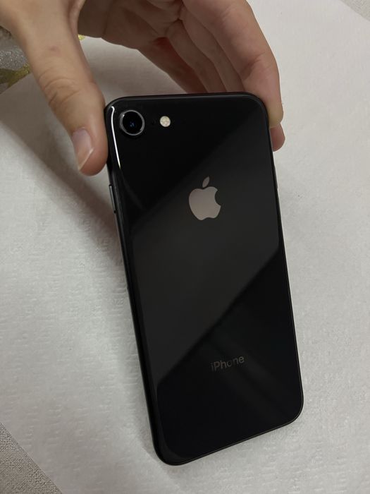 iPhone 8 64gb preto