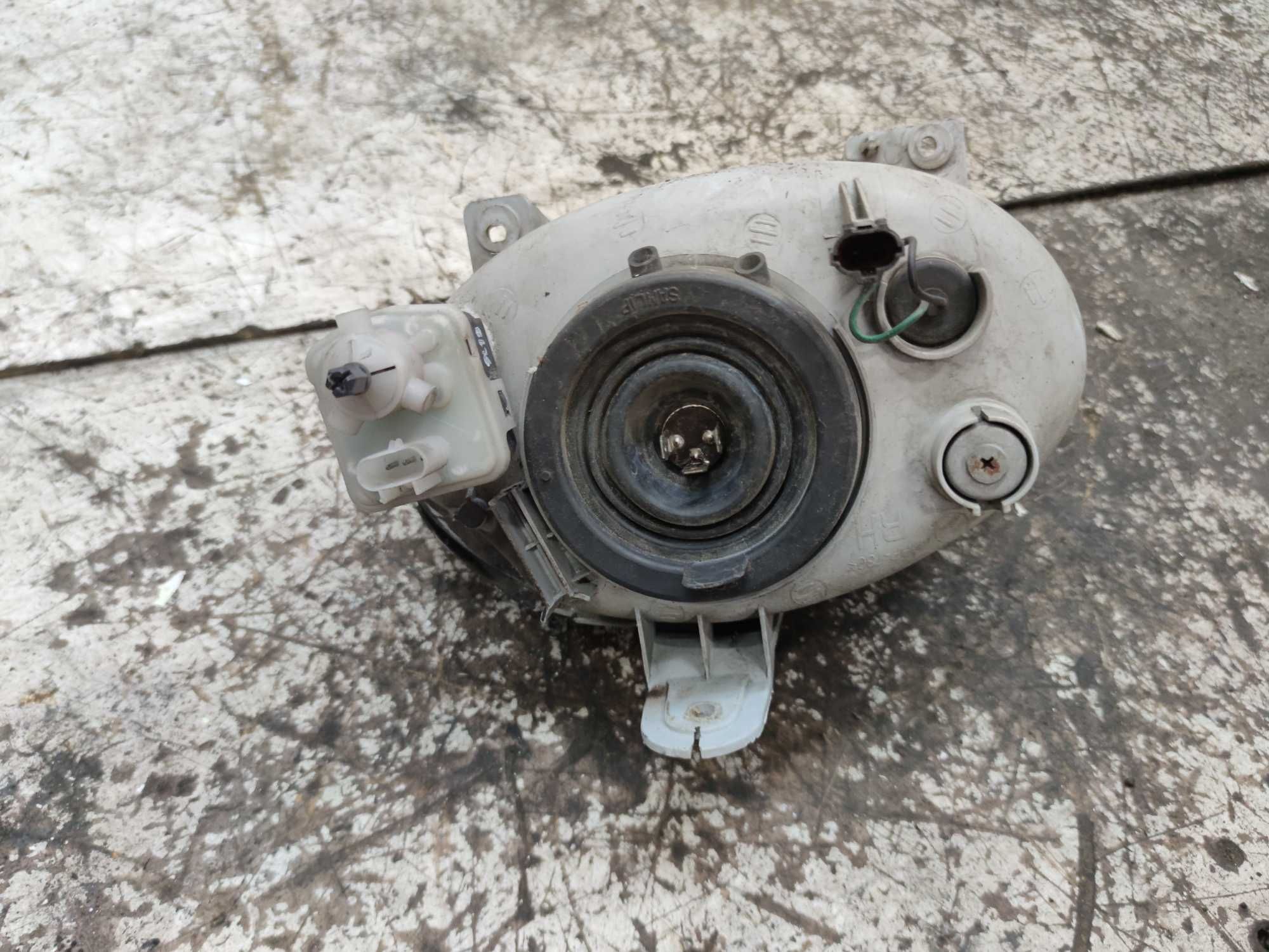 Daewoo Matiz Lampa Przednia Prawa Przód PP
