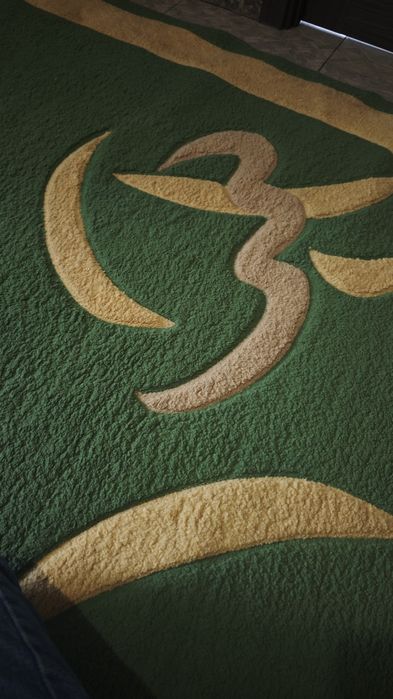 Килим 228*150см овальної форми