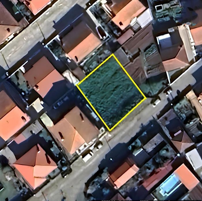 Terreno 465 m² para Venda – Santo Tirso