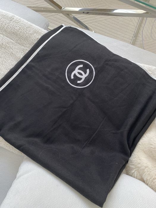 Szalik Chanel czarny duzy