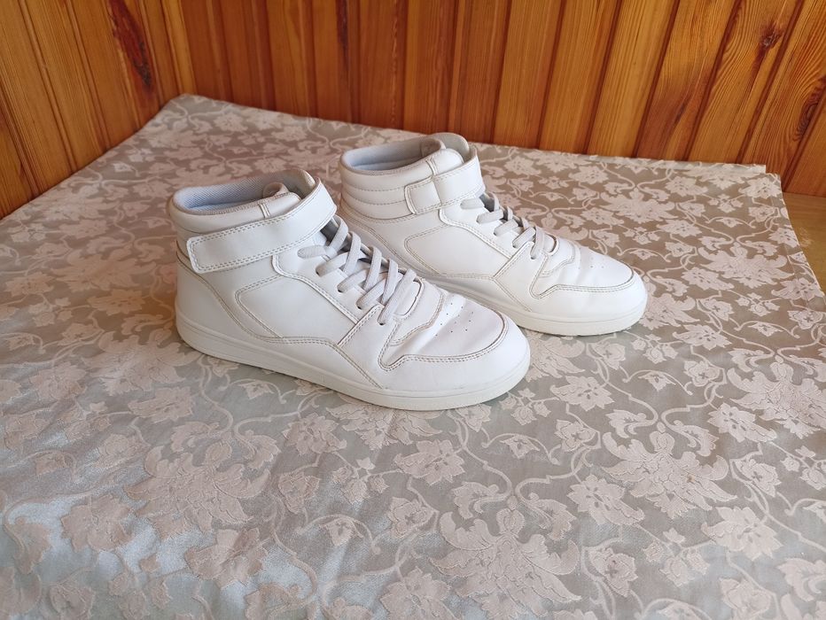 Продам кроссовки хайтопы H&M р.39