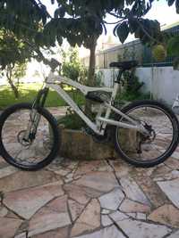 Bicicleta Rockrider 6,4 tamanho L roda 26"