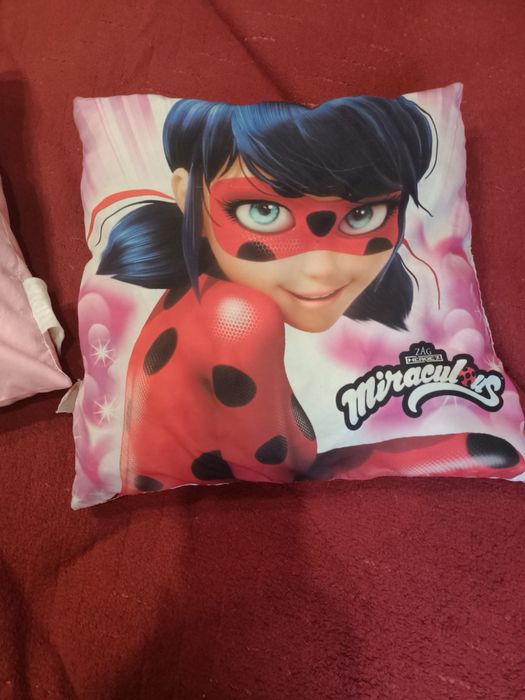 Подушки дитячі лотом