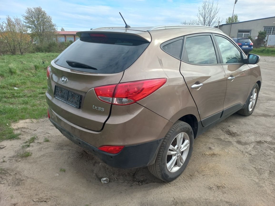 Hyundai ix 35 2013  benzyna bogato wyposażony