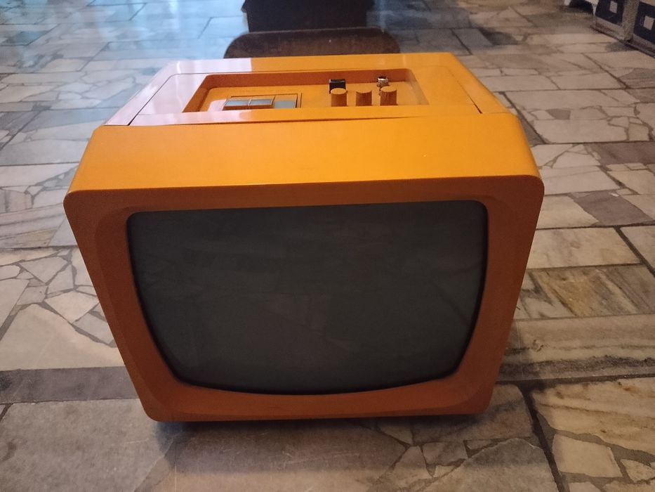 Telewizor UNITRA VELA 202