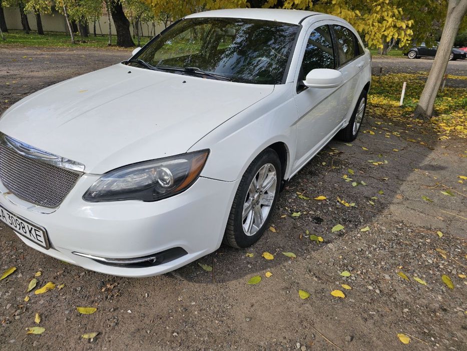 Chrysler 200 в отличном состоянии