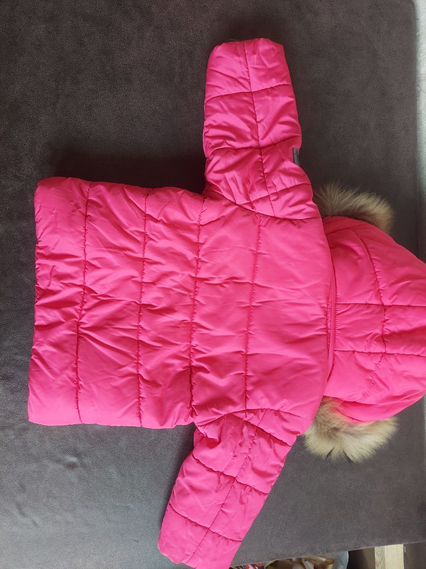 Зимова куртка для дівчинки 86-92 см