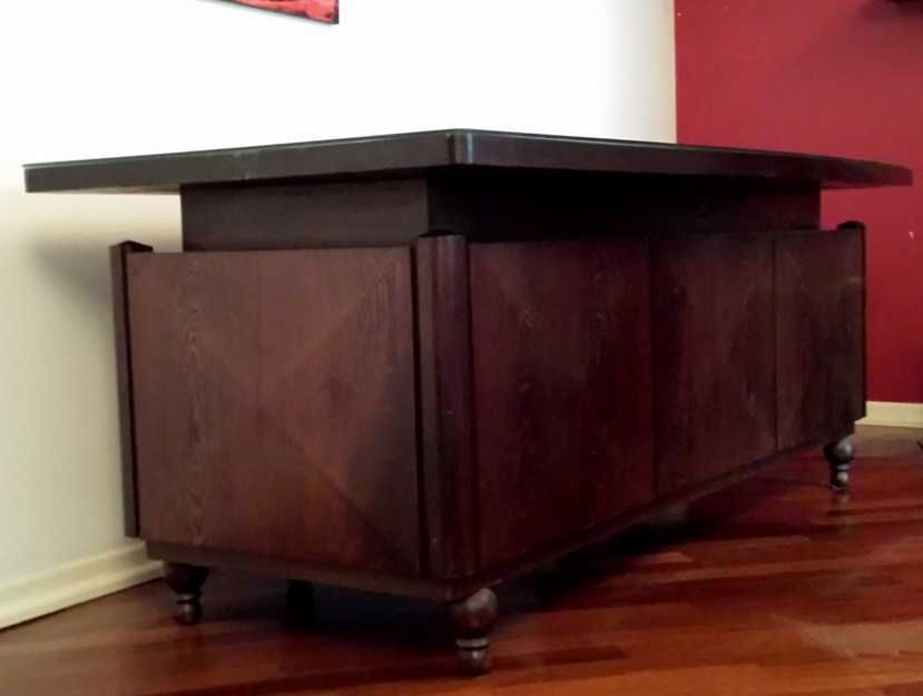 Secretária de Administração em Pau Santo (8 Gavetas)