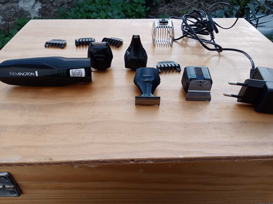 Vendo Máquina Cabelo/Pêlo Remington Completo Várias Peças