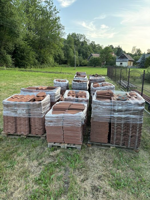 Dachówka staroniemiecka Brass betonowa w kolorze ceglanym