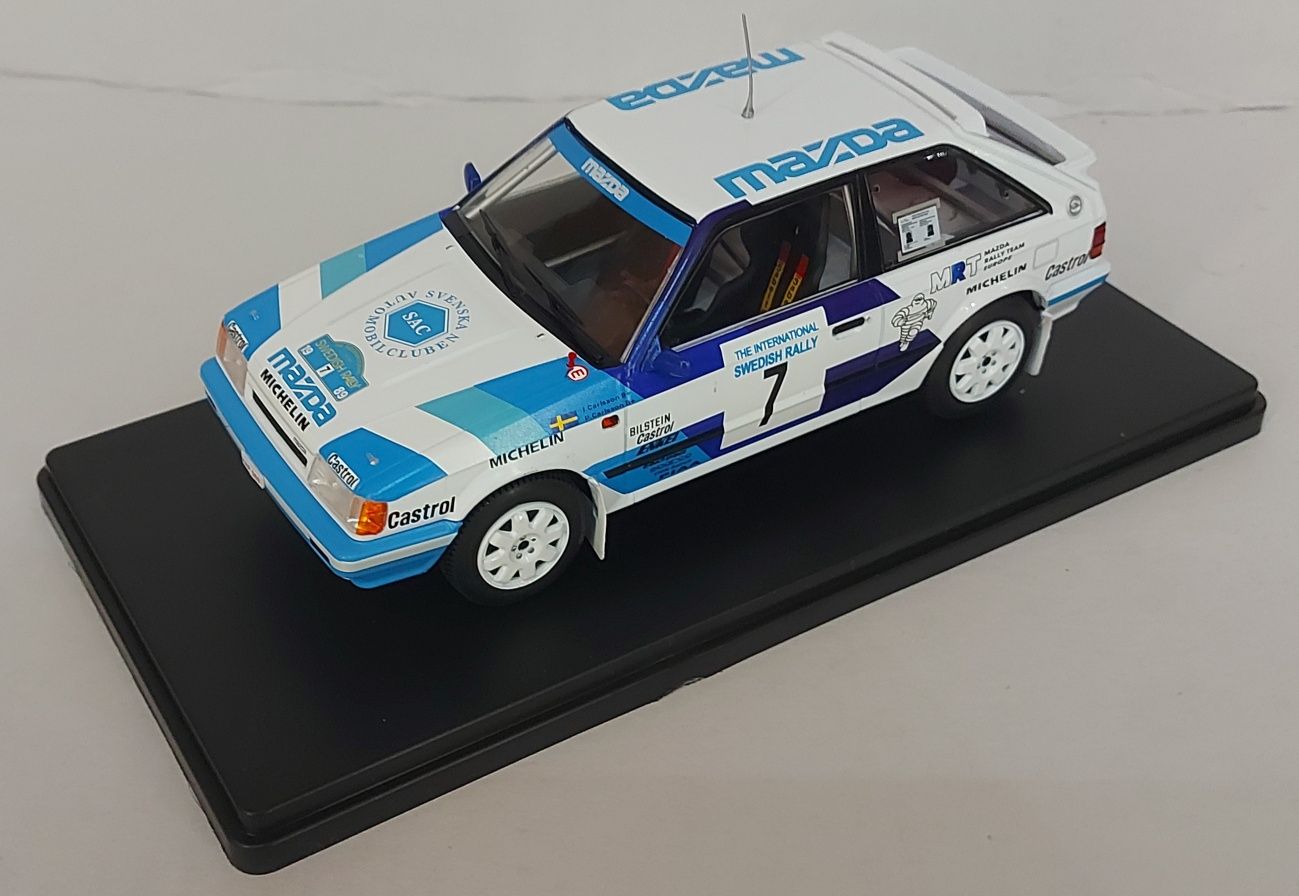 Mazda 323 4WD 1:24 Altaya Diecast