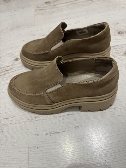 Лофери Mida 37 розмір