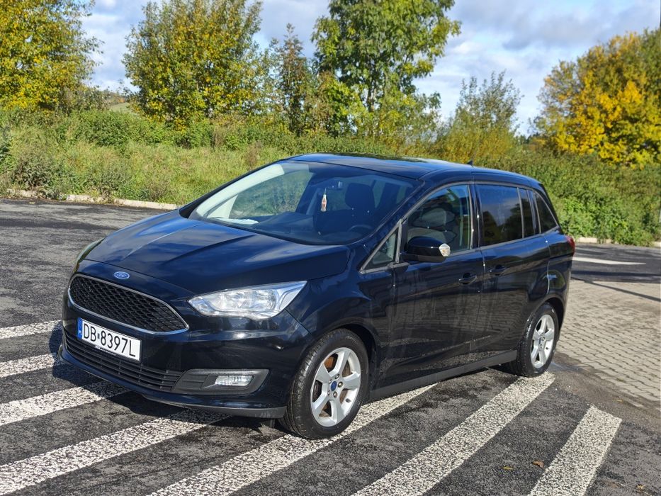 Ford C-Max Grand 1.0 EcoBoost 125 KM • 5-osobowy • 128 000 km