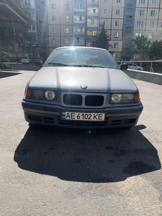 Продам БМВ е36 318i
