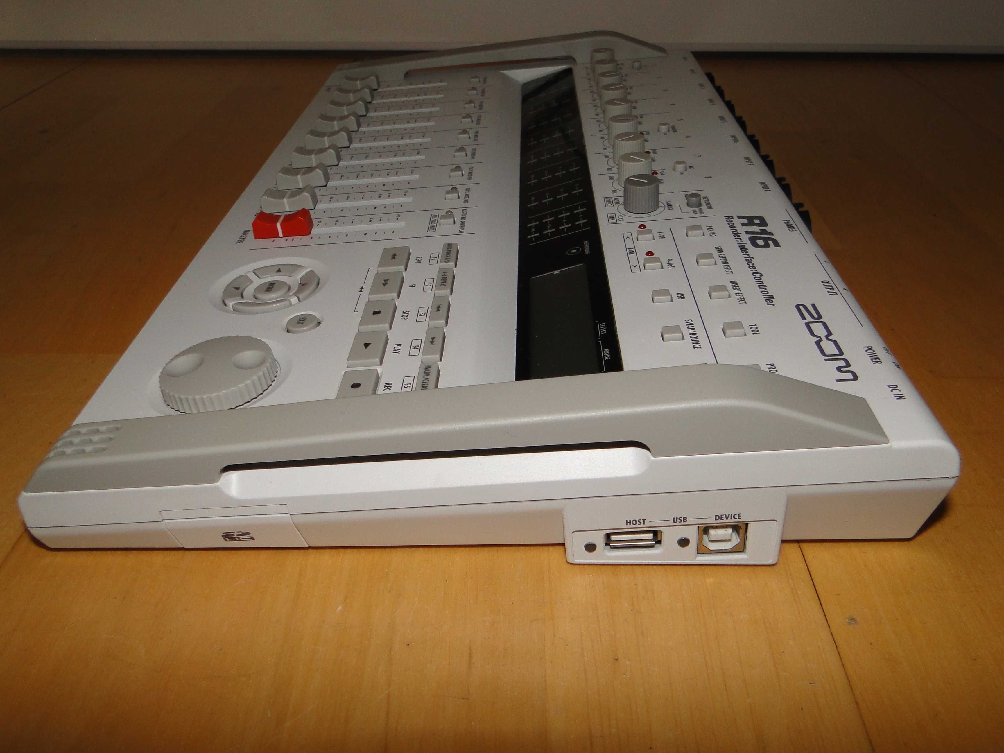 Zawodowy Rejestrator Audio Interfejs Kontroler ZOOM R16.Jak Nowy.Tanio