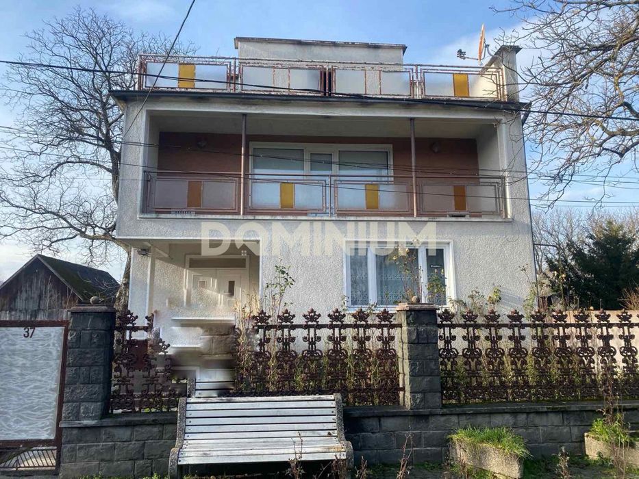 Продається будинок у смт. Вишково