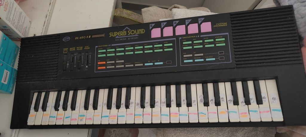 Teclado em bom estado