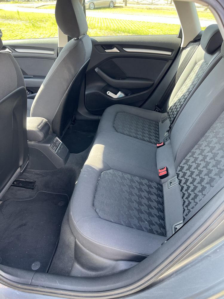 Audi A3 1.6 (110hp)