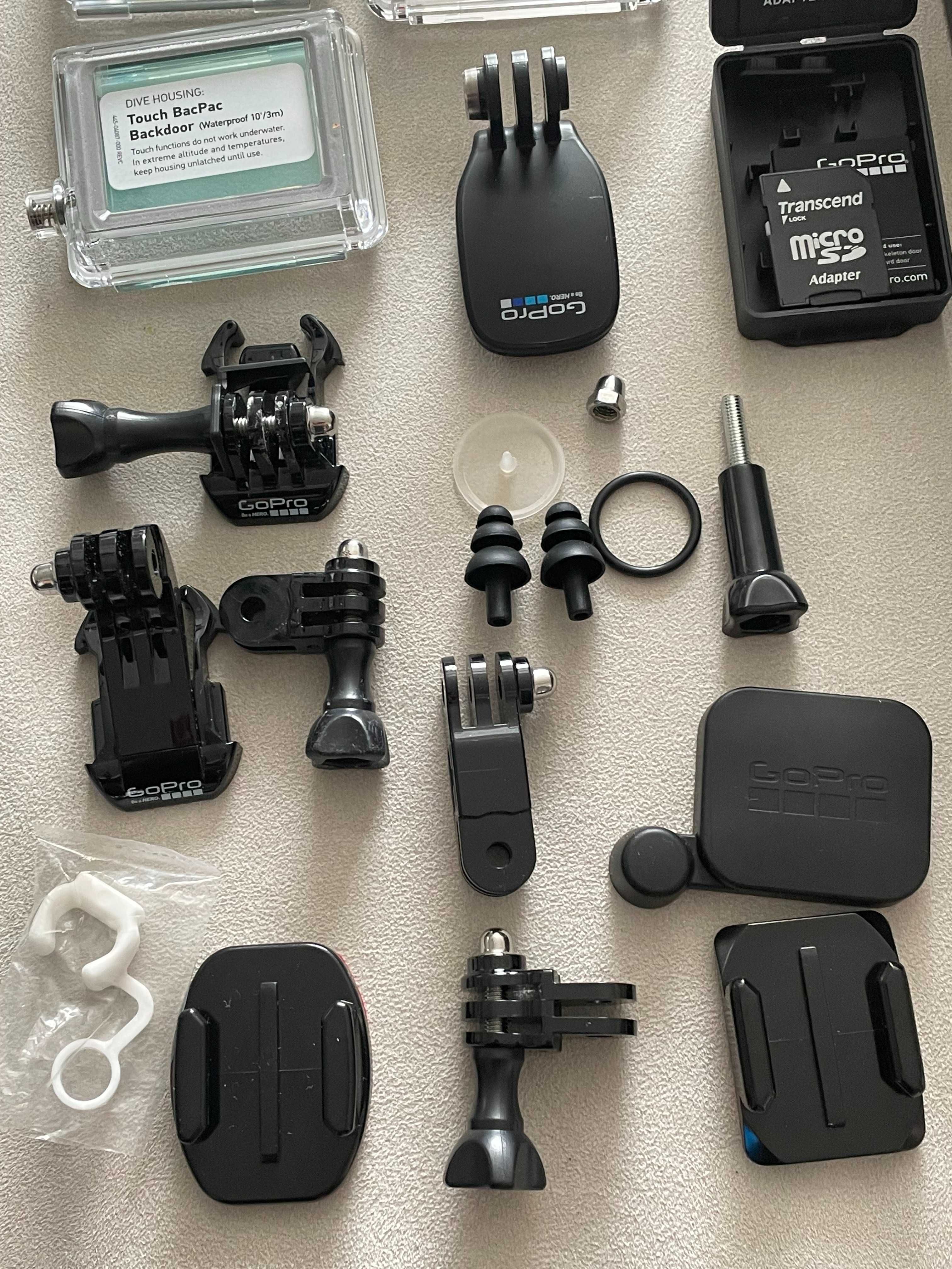комплект GoPro 4 + підсвітка та аксесуари чудовий стан