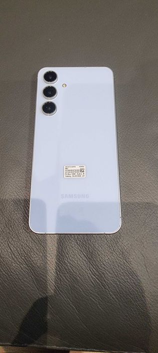 Samsung Galaxy S24 FE Bez Śladów Użytkowania - Jak Nowy