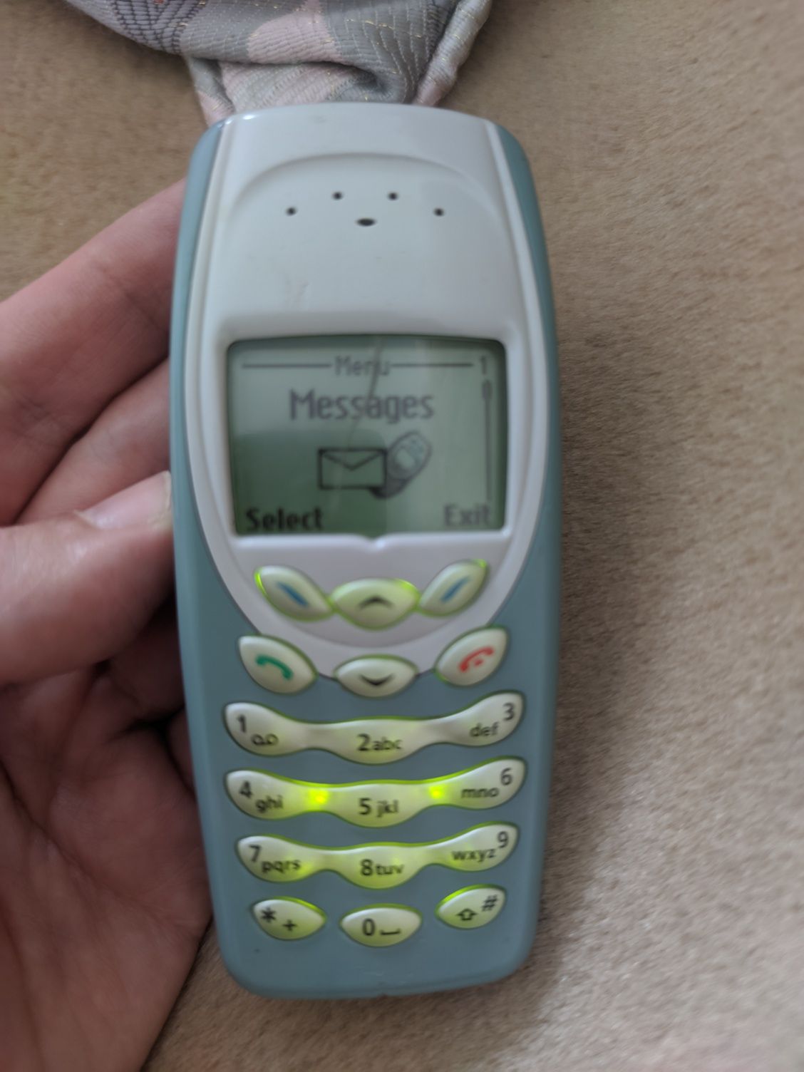 Мобильный телефон Nokia 3410