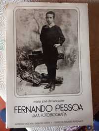 Fernando Pessoa, uma fotobiografia,