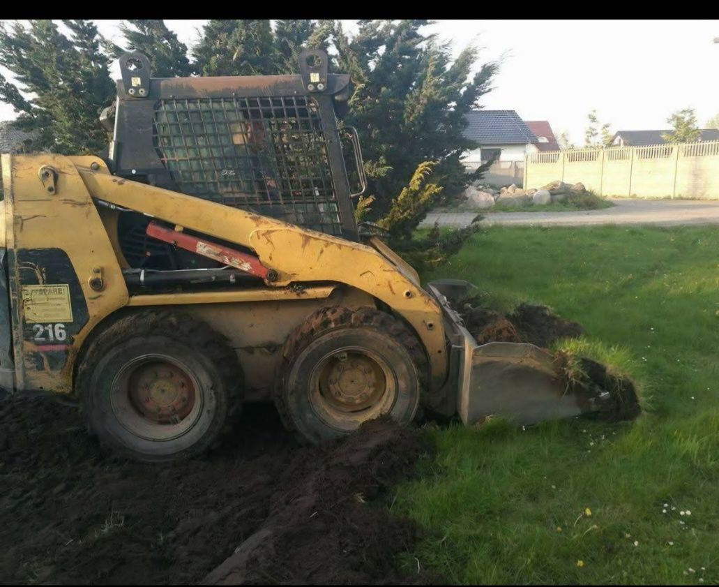 Pracę ziemne równanie terenów pod trawnik