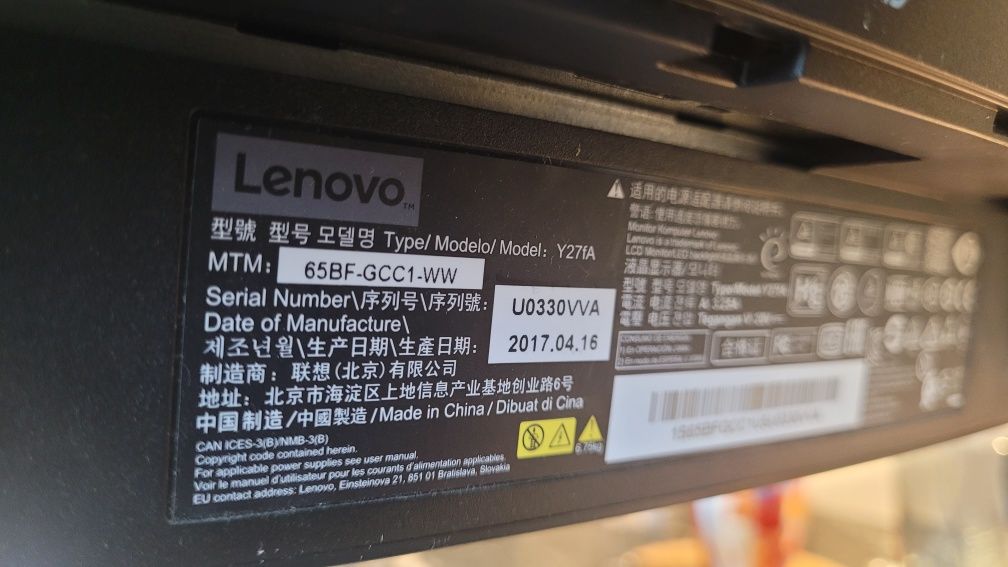 Monitor Lenovo Y27f