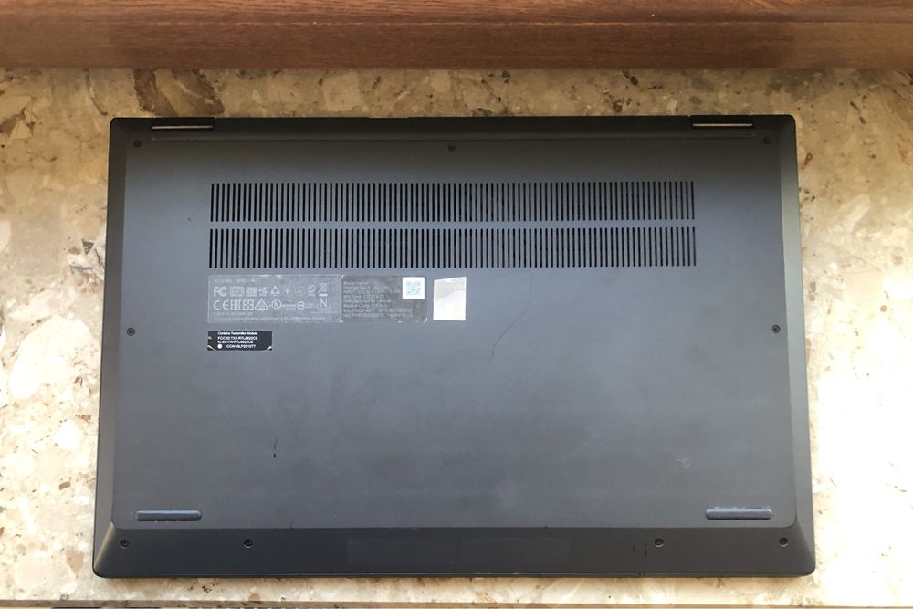 Lenovo IdeaPad Flex 5 Touch Ryzen 5 5500u 8gb ram 256gb NVME 15.6” FHD
