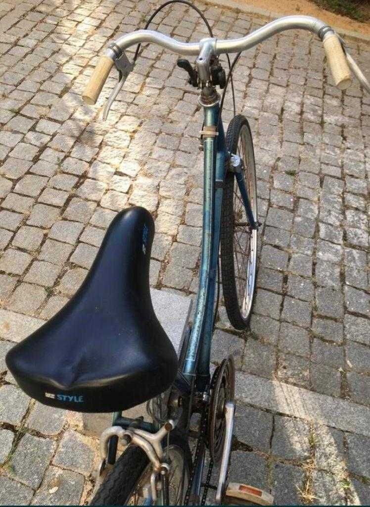 Bicicleta vintage IBA, especial grande turismo.