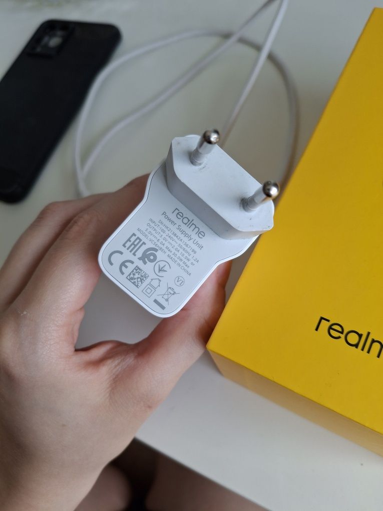 Realme 8 8GB/128GB RMX3085 srebrny