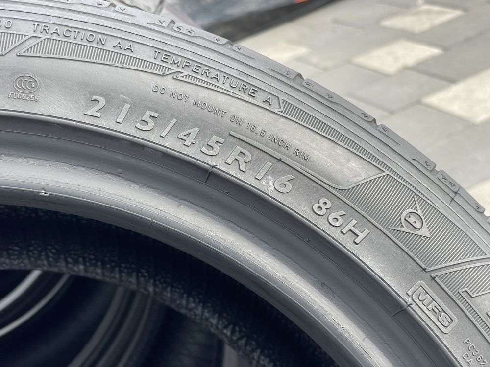 5.8мм 215/45R16 Dunlop Sportmaxx Літні шини з Німеччини!