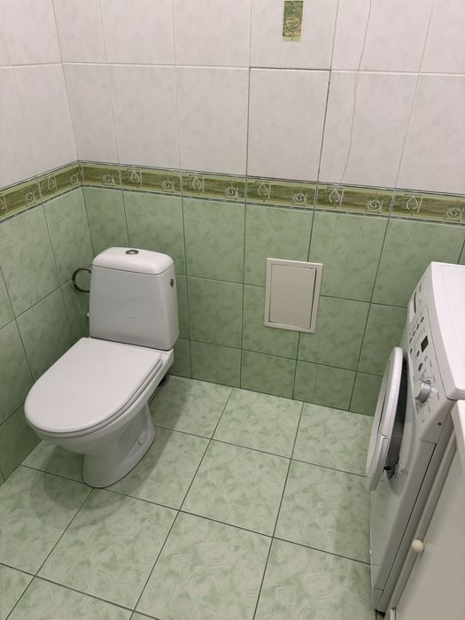 Продам сучасну квартиру Центр