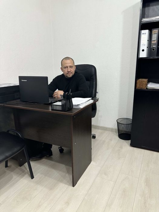 Адвокат,Адвокатські послуги,консультації