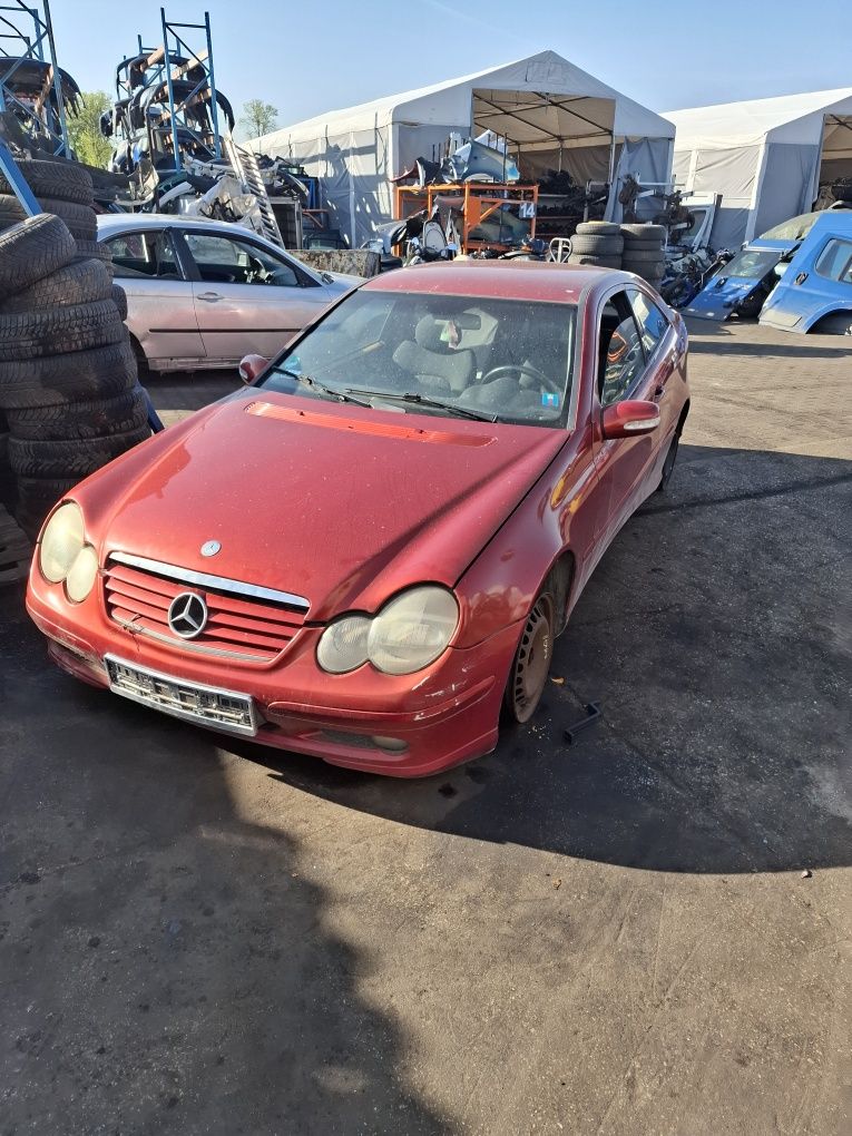 Mercedes Benz W203 2,0 Kompresor Silnik Kompletny 111955