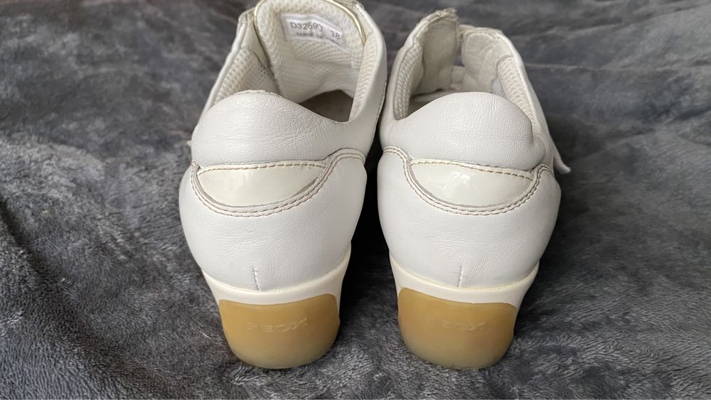 Geox respira sneakersy rozm.38