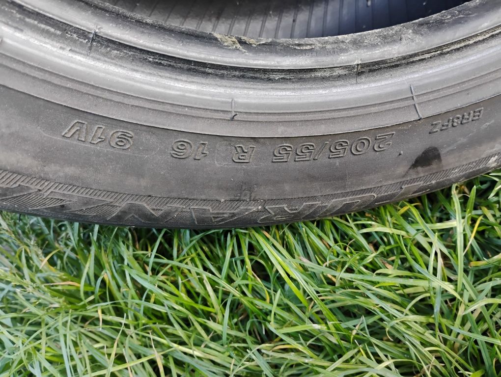 Opona 205/55 R 16