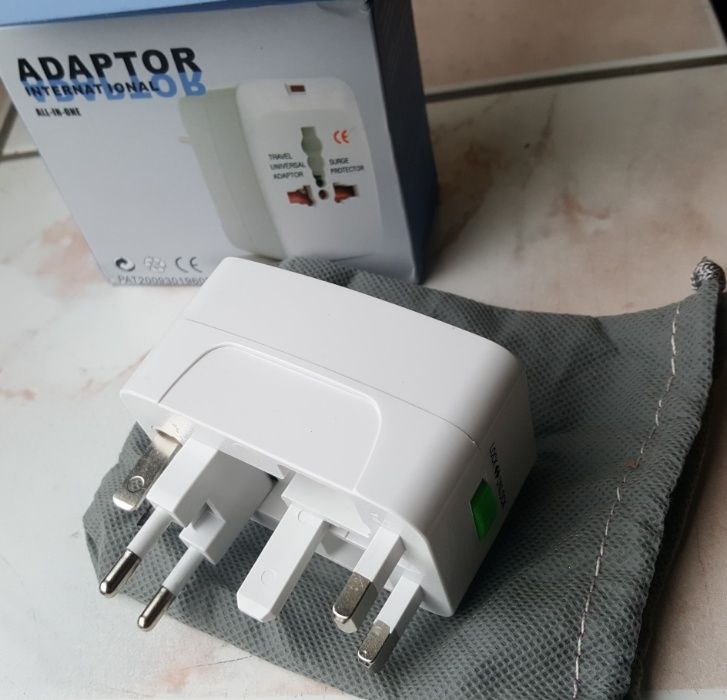 Przejściówka adapter do gniazd 230V uniwersalna na cały świat okazja