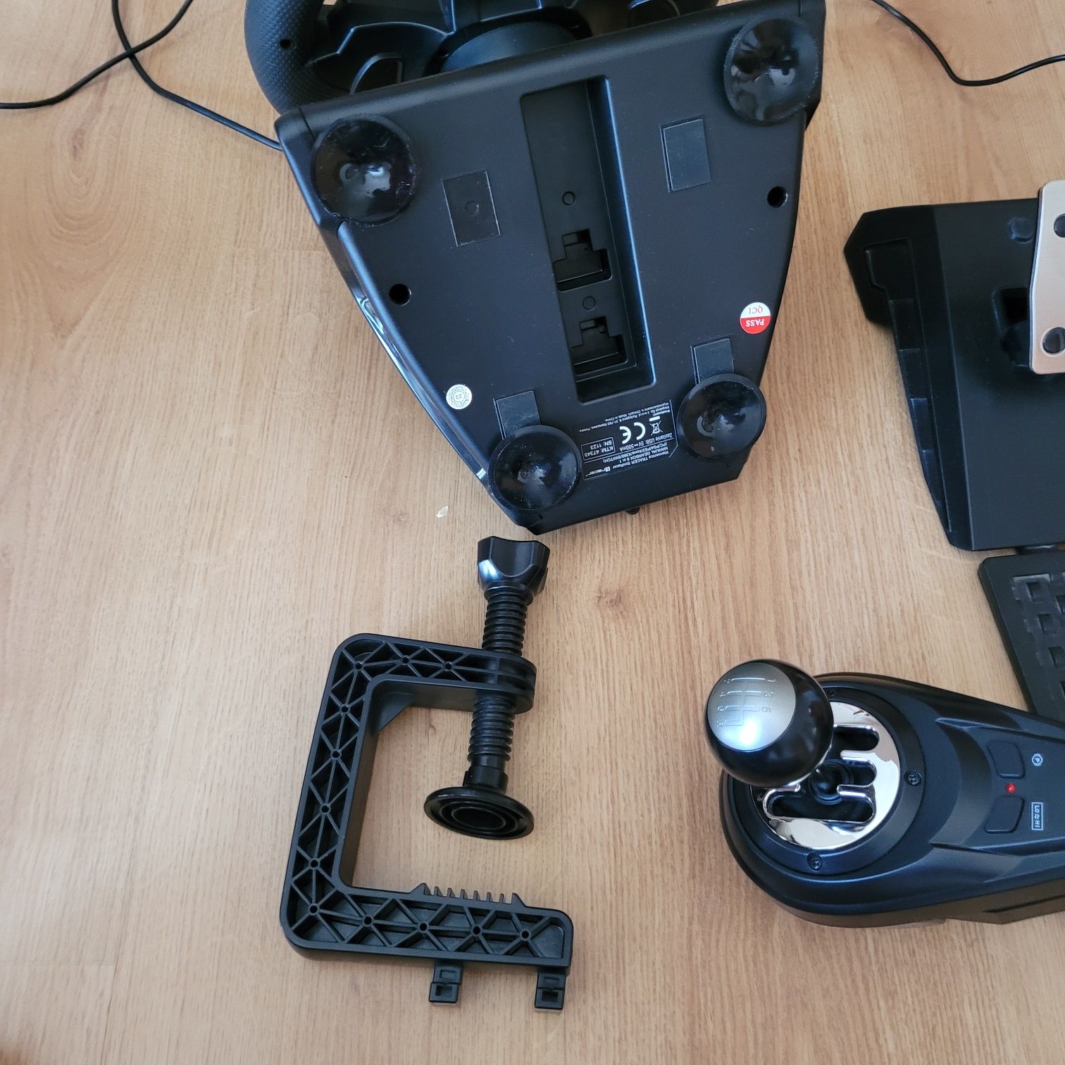 Sprzedam kierownice tracer simracer 6w1