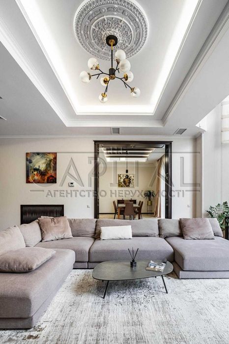 3-этажный Дом (500м2) 30 соток, с шикарным бассейном, Лесники